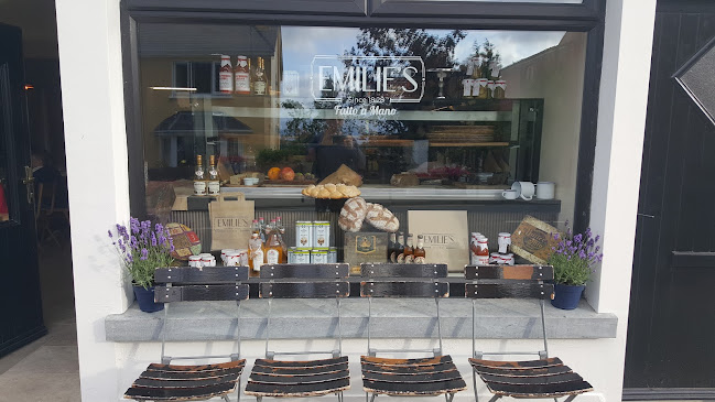 Comentarii opinii despre Emilie's
