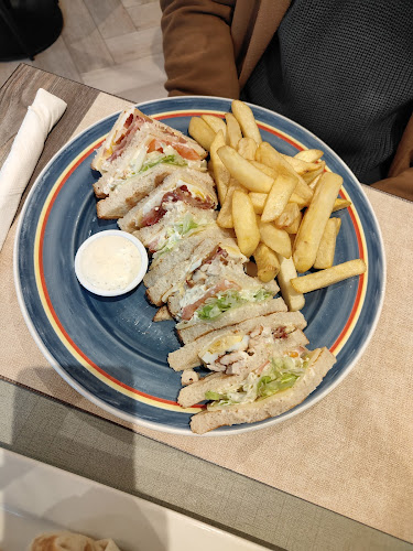 Arthur's Place - Hospitality and gastronomy