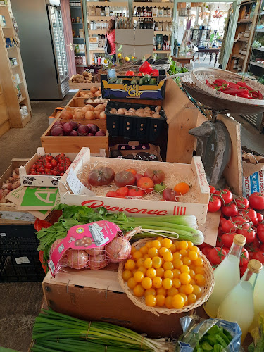 Comentarii opinii despre Strandfield