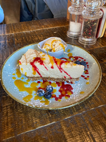 Joe Watty's Pub & Seafood Bar - Aran Islands