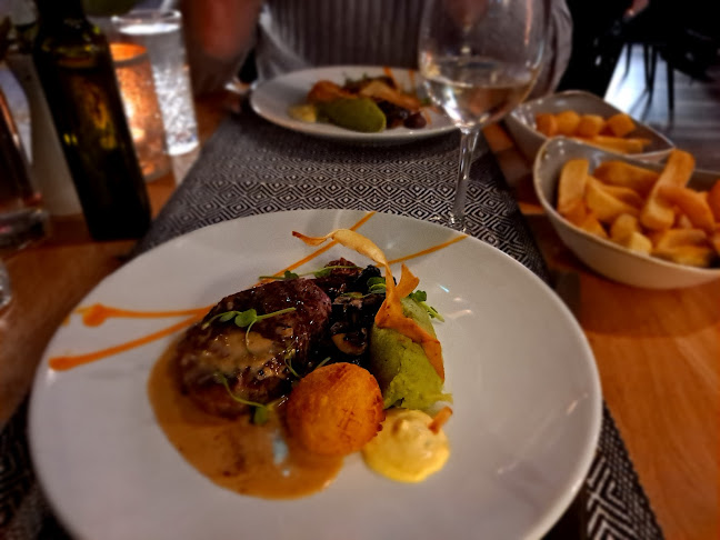 20 Parnell St, Raheen, Clonmel, Co. Tipperary, E91 W2N6, Ireland