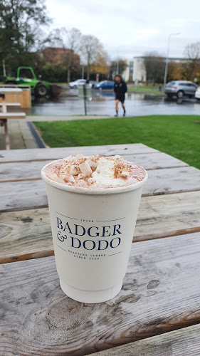 Comentarii opinii despre No13 The Factory