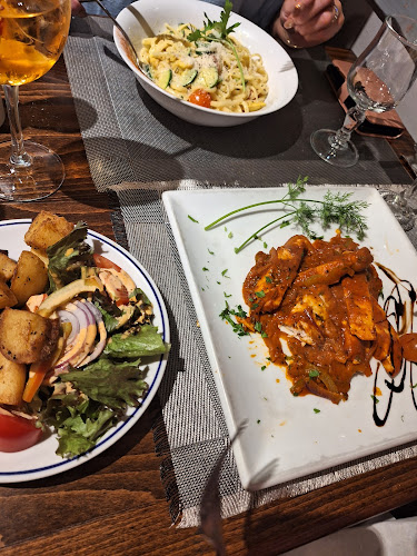 Al Muretto Restaurant - Hospitality and gastronomy