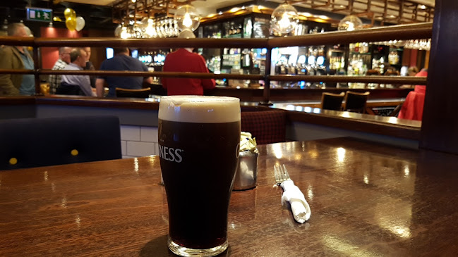 Silver Key Bar & Restaurant