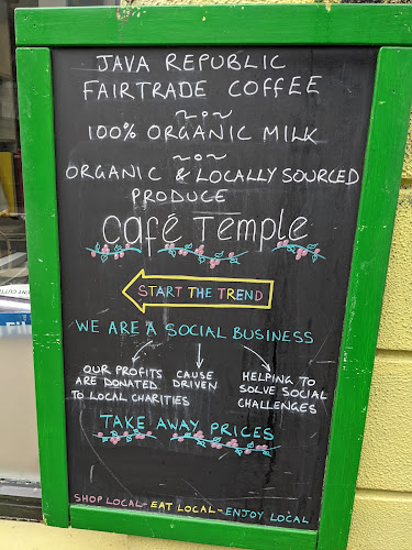 Comentarii opinii despre Temple Cafe