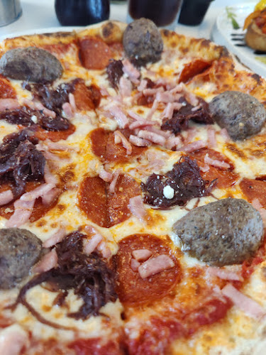 Unit 5, Castletroy Town Centre, Dublin Rd, Limerick, Co. Limerick, V94 H426