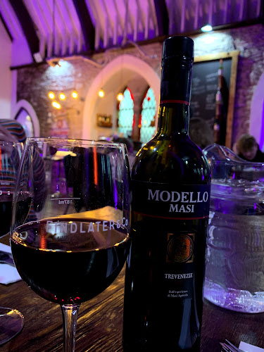 Opinii despre The Oratory Pizza and Wine Bar Cahersiveen Ring of Kerry...Walk-ins welcome în Cahersiveen - Hospitality and gastronomy