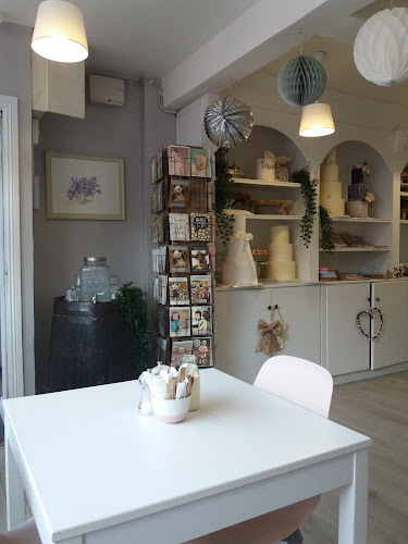 Comentarii opinii despre 2210 Patissiere