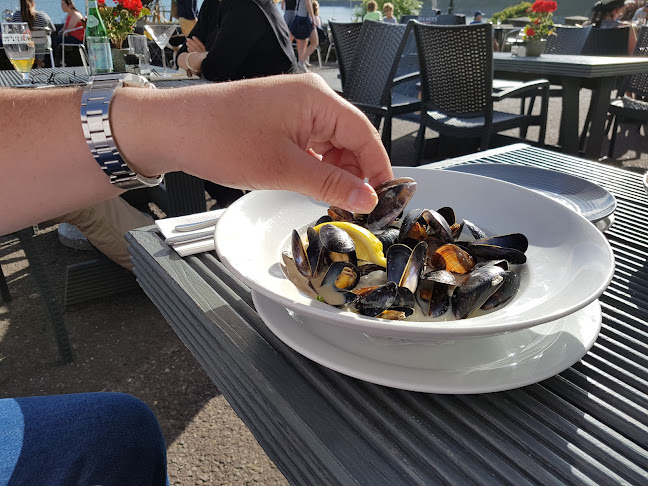 Hayes' Bar & Kitchen - Hospitality and gastronomy