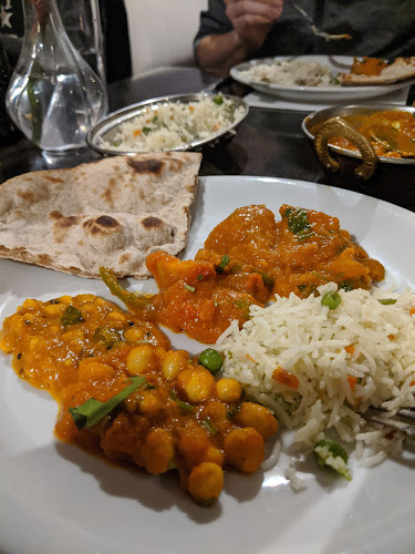 Comentarii opinii despre Spice India Longford