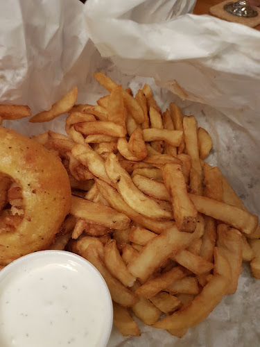 Comentarii opinii despre Everest Express