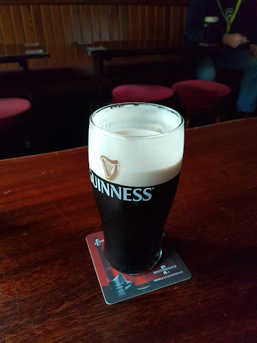 Horseshoe Bar & Restaurant