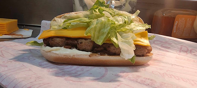 Sanita's Takeaway - Hospitality and gastronomy