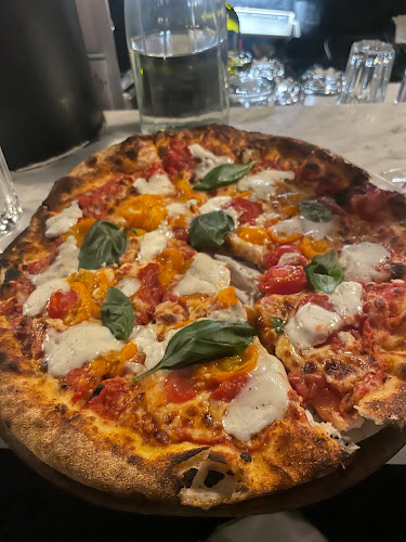 Comentarii opinii despre Bruno's Italian Eatery