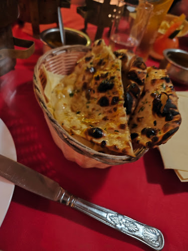 Comentarii opinii despre Silver Oak Indian