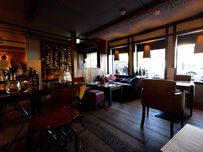 Red Island Wine - Skerries