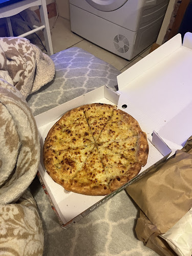 Hot Corner Pizza & Kebabs