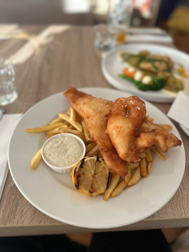 Fish & Bean Sligo Yacht Club, Deadman's Point, Rosses Upper, Rosses Point, Co. Sligo, F91 E778