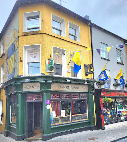 Dan O'Connells Bar - Ennis