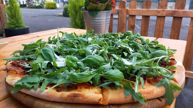 Soprano Pizza - Hospitality and gastronomy