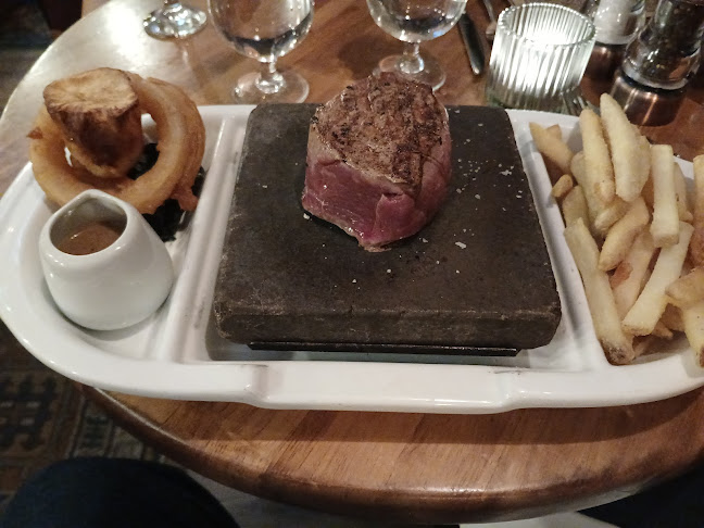 The Dew Drop Inn & Brewhouse - Kill