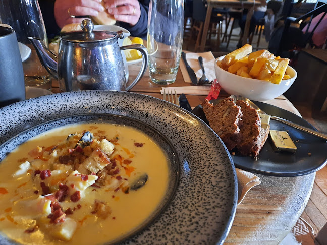 The Anglers Bar & Restaurant - Cork