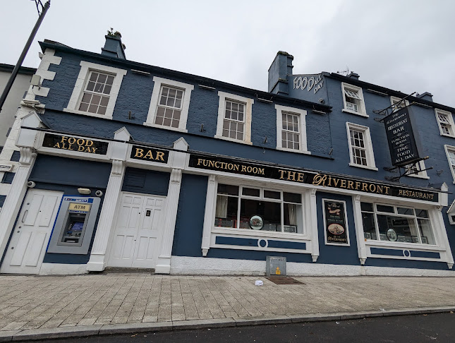 The Riverfront Bar & Restaurant - Virginia