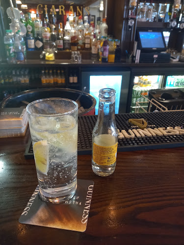 Opinii despre Ciaran's Bar în Ennis - Hospitality and gastronomy