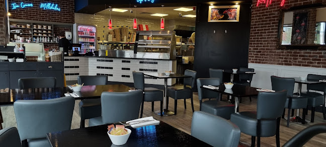 Comentarii opinii despre Red Herring