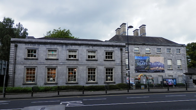 Comentarii opinii despre The Hunt Café