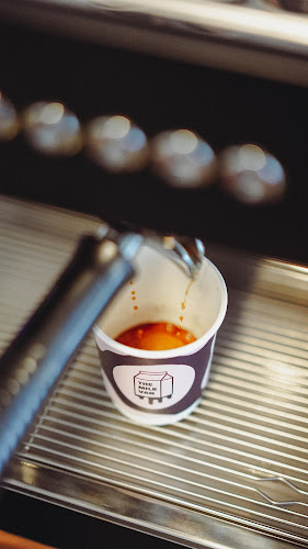 Comentarii opinii despre The Milk Van | Coffee | Cahore