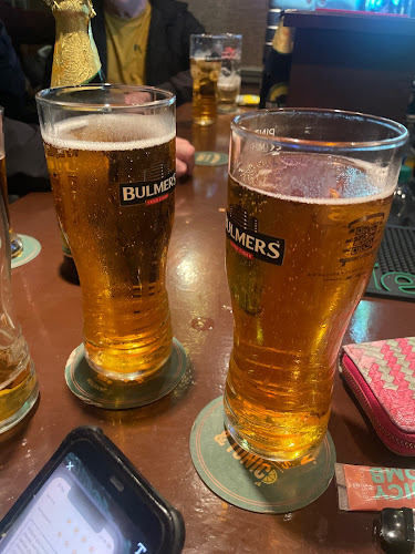 Redmond's "The Bay" Pub