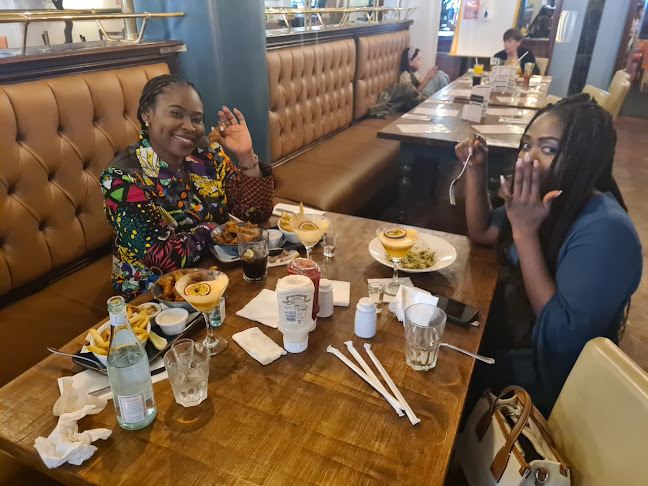 Comentarii opinii despre Luigi Malones Cork