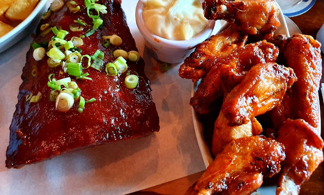 Comentarii opinii despre Mount Oval Bar & Restaurant