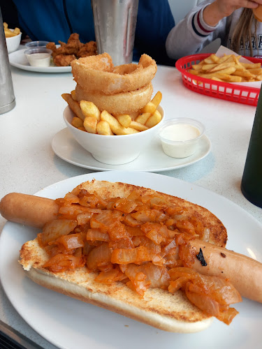 Unit 24, Showgrounds Shopping Centre, Davis Rd, Burgagery-Lands East, Clonmel, Co. Tipperary, E91 Y902