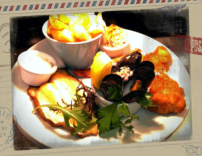 The Hollow Bar and Seafood Restaurant - New Ross