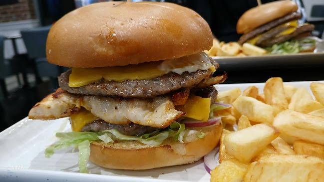 Unit 8, Poppyfield Retail Park, Cahir Rd, Ballingarrane, Clonmel, Co. Tipperary, E91 P6N2