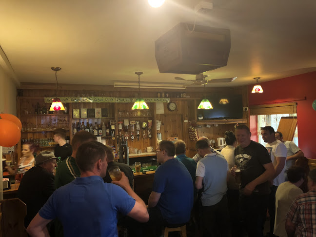 Comentarii opinii despre Courtney's Bar & Off-Licence