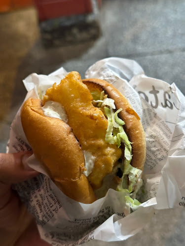 Comentarii opinii despre Mikes Takeaway