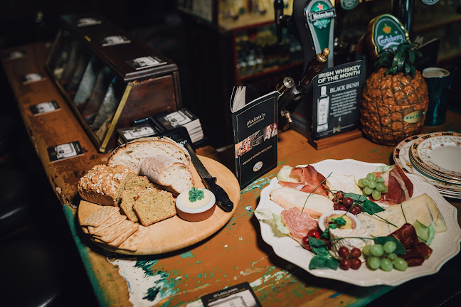Comentarii opinii despre O'Loclainn's Irish Whiskey Bar