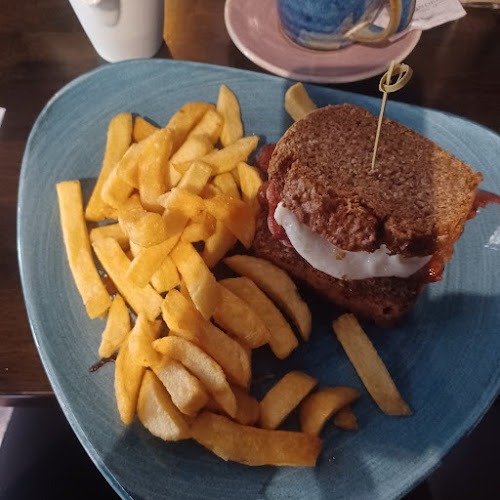 Bridge St, Cahernamart, Westport, Co. Mayo