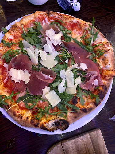 Comentarii opinii despre La Cucina Centro