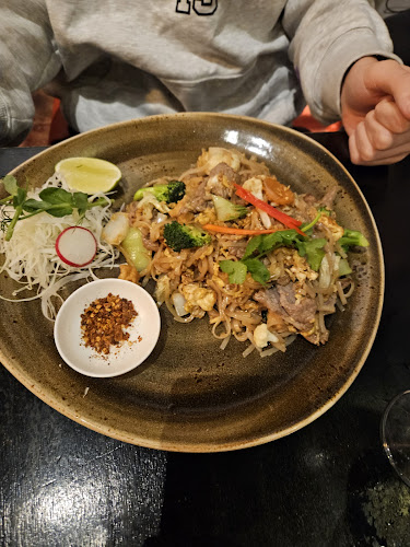 Kin Khao Thai - Hospitality and gastronomy