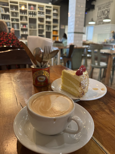 Unit 4, The Cornmarket Centre, Cornmarket St, Centre, Cork, T12 W6EP