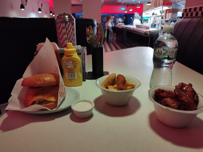 Comentarii opinii despre Shake Dog