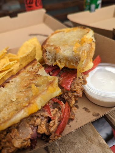 Comentarii opinii despre The Wandering Elk (with Stodge Face) - Athlone