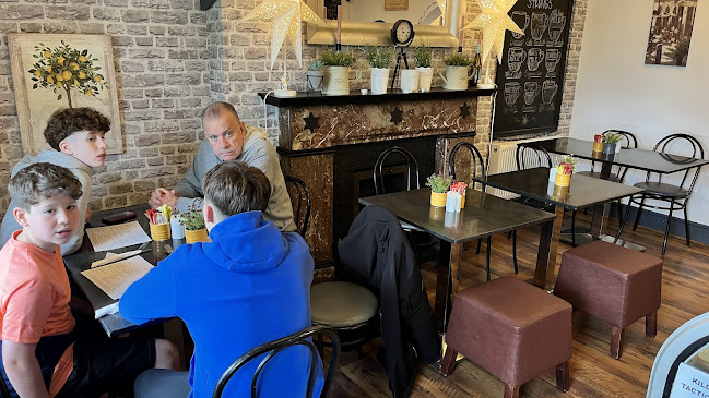 Strong's Cafe Bistro