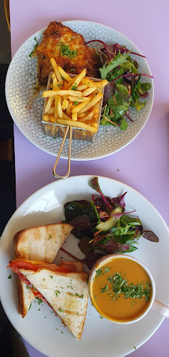 Comentarii opinii despre The Pantry