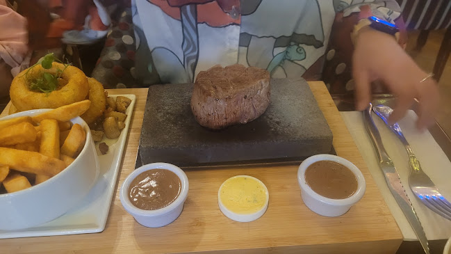 Murphys Bar - Hospitality and gastronomy