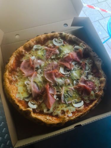 Comentarii opinii despre The Fire Slice